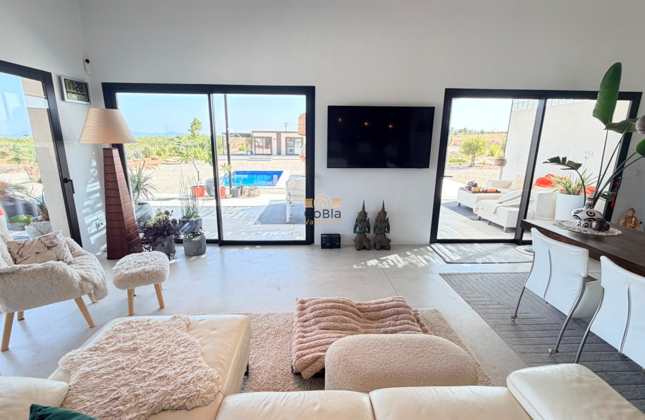 Herverkoop - Detached Villa - Pinoso