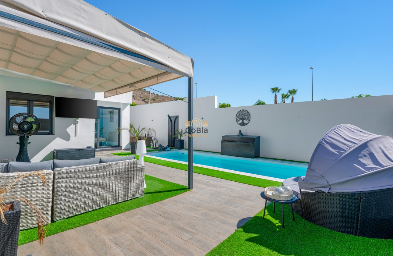 Herverkoop - Villa - Fortuna - Urbanizacion Las Kalendas
