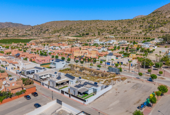 Herverkoop - Villa - Fortuna - Urbanizacion Las Kalendas