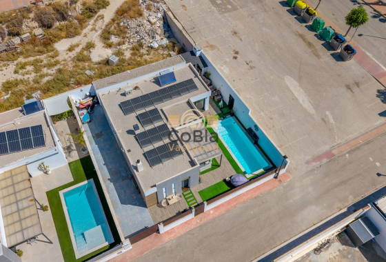 Herverkoop - Villa - Fortuna - Urbanizacion Las Kalendas