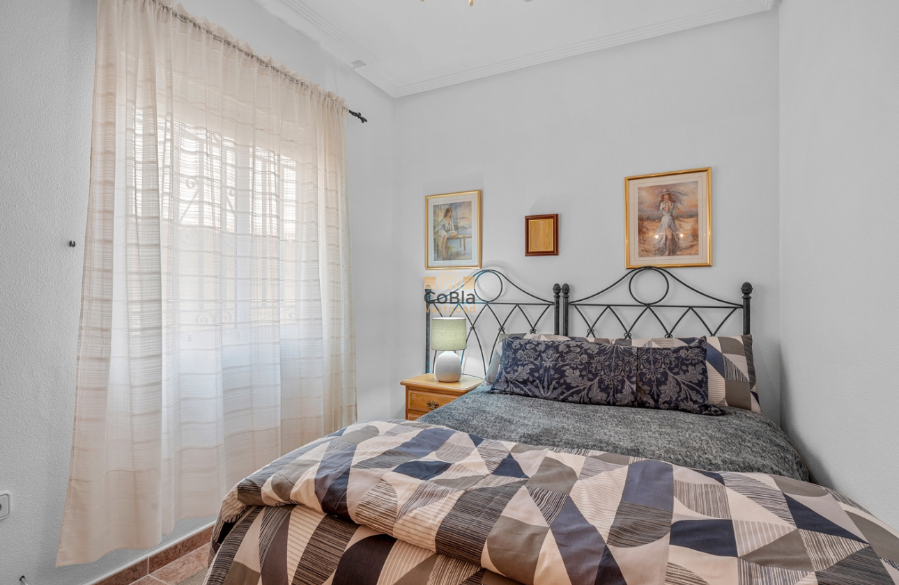 Herverkoop - Villa - Orihuela Costa - El Galan