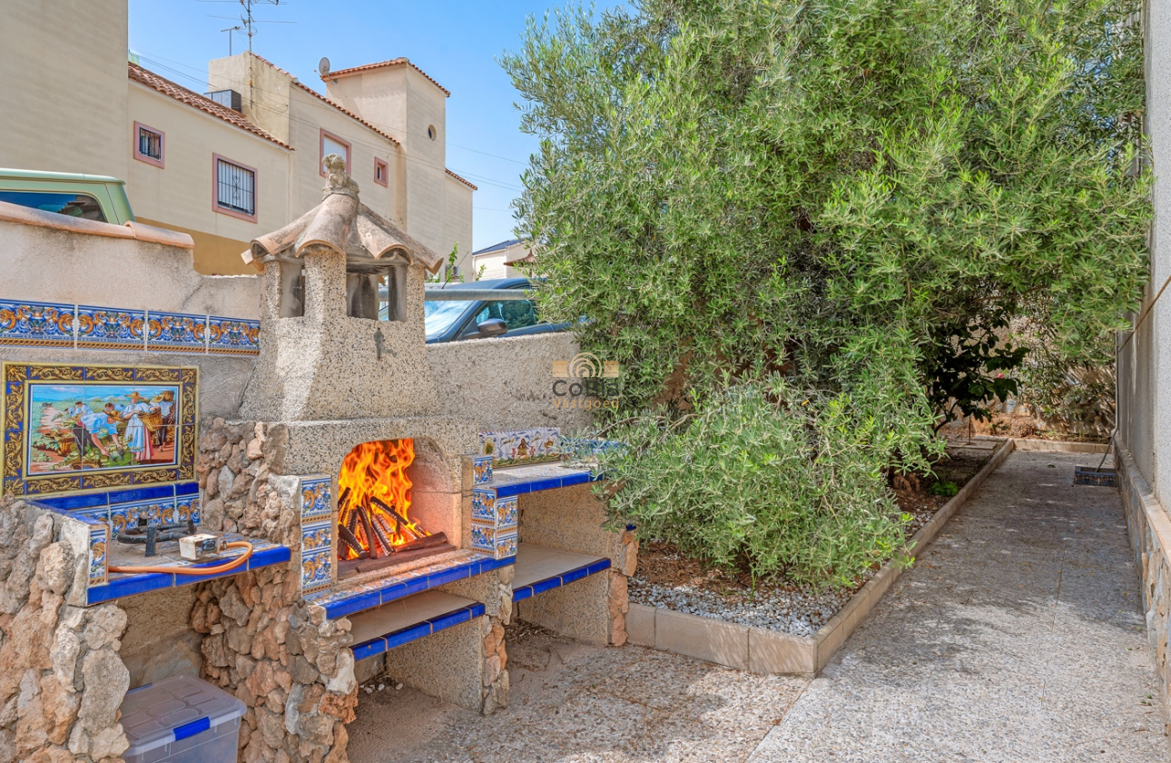 Herverkoop - Villa - Orihuela Costa - El Galan
