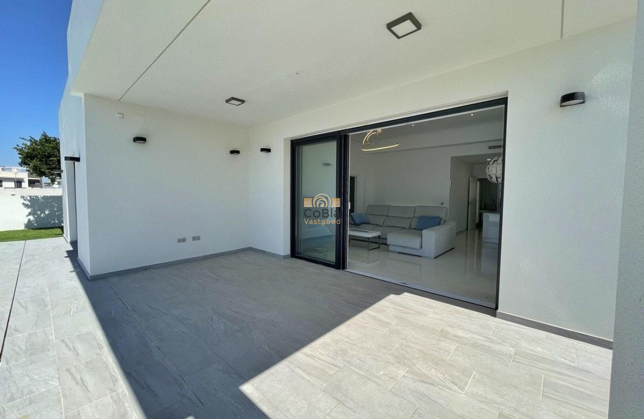 New Build - Villa - Rafal - polideportivo