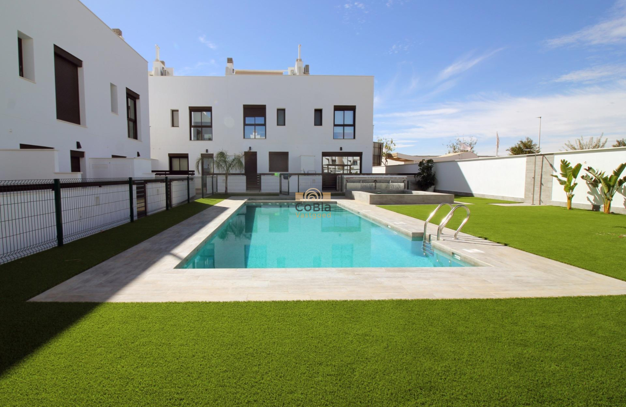 New Build - Villa - Pilar de la Horadada - El Pilar de la Horadada