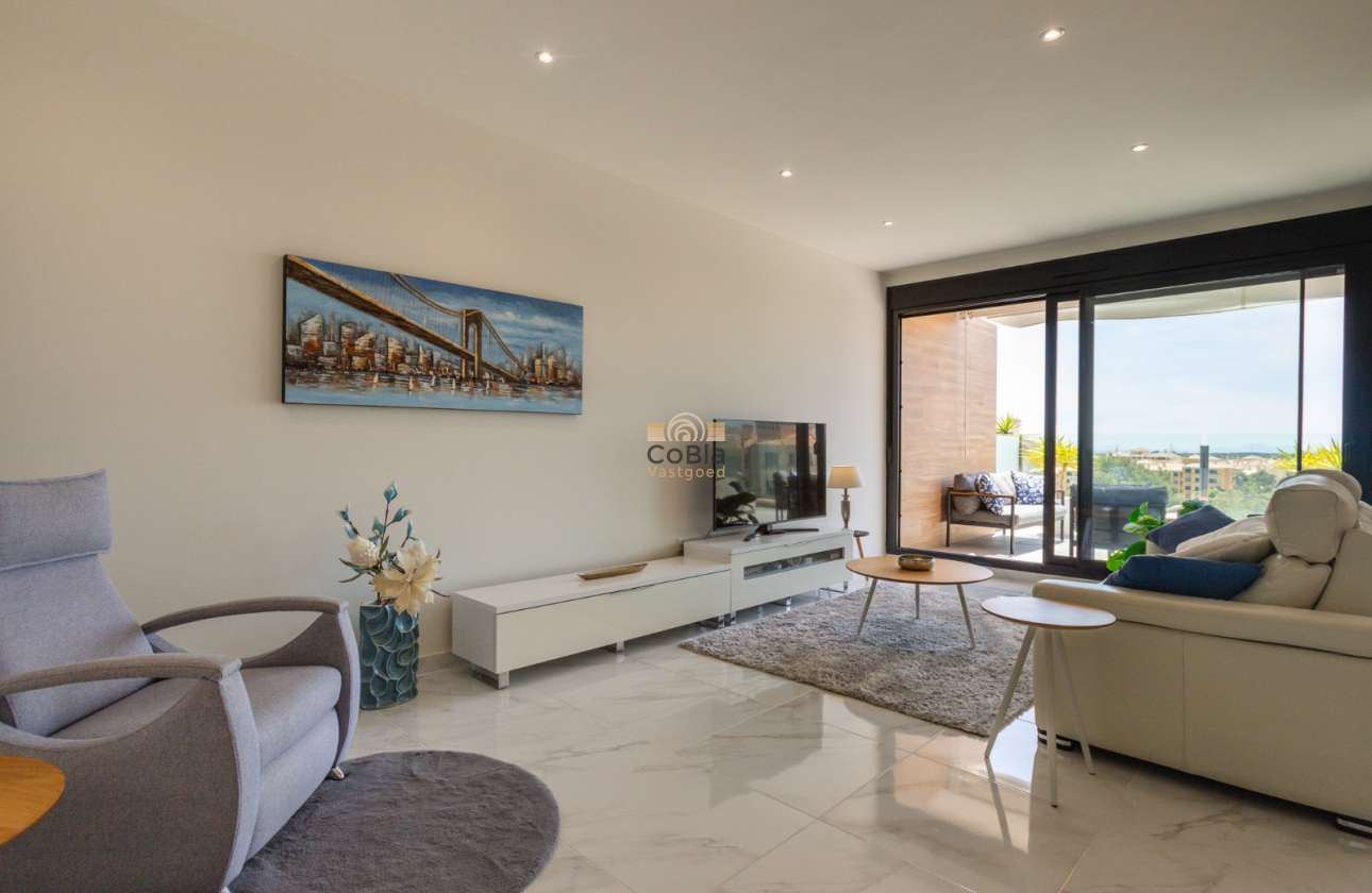 Resale - Apartment - Top Floor Apartment - Orihuela Costa - Villamartín