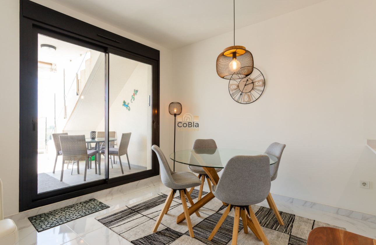 Resale - Apartment - Top Floor Apartment - Orihuela Costa - Villamartín
