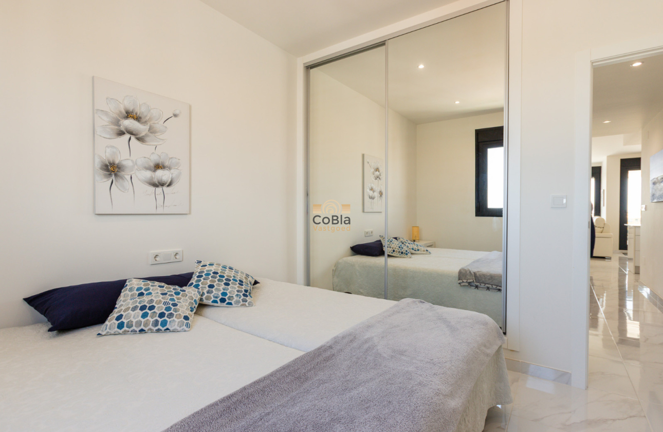 Resale - Apartment - Top Floor Apartment - Orihuela Costa - Villamartín