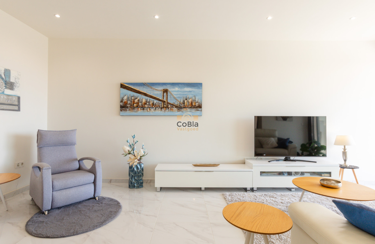 Resale - Apartment - Top Floor Apartment - Orihuela Costa - Villamartín