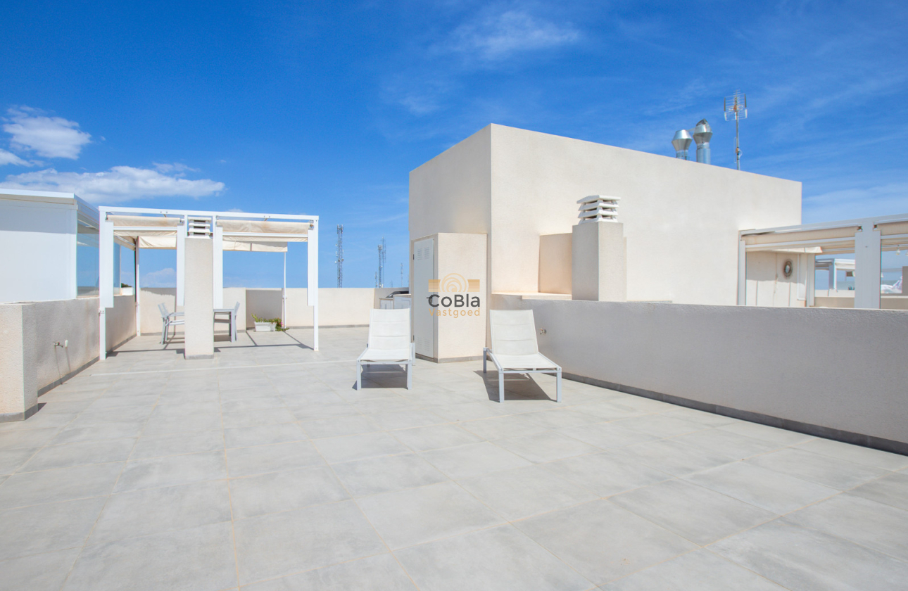 Resale - Apartment - Top Floor Apartment - Orihuela Costa - Villamartín