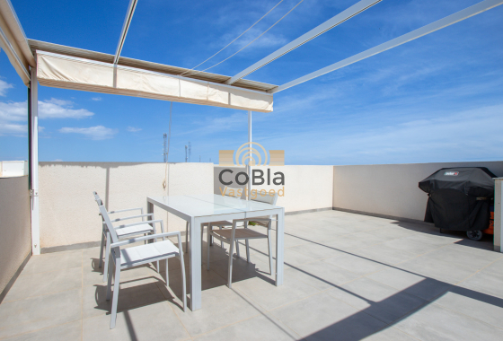Resale - Apartment - Top Floor Apartment - Orihuela Costa - Villamartín