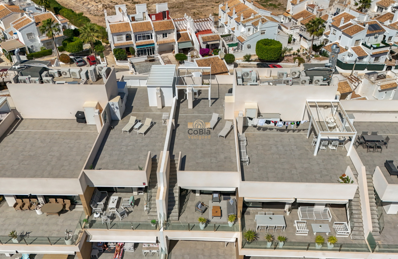 Resale - Apartment - Top Floor Apartment - Orihuela Costa - Villamartín