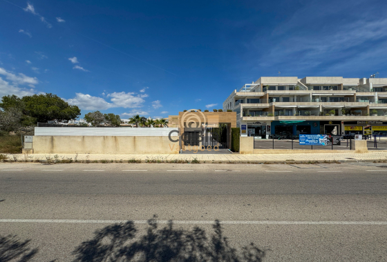 Resale - Apartment - Top Floor Apartment - Orihuela Costa - Villamartín