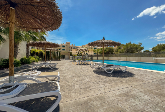 Resale - Apartment - Top Floor Apartment - Orihuela Costa - Villamartín
