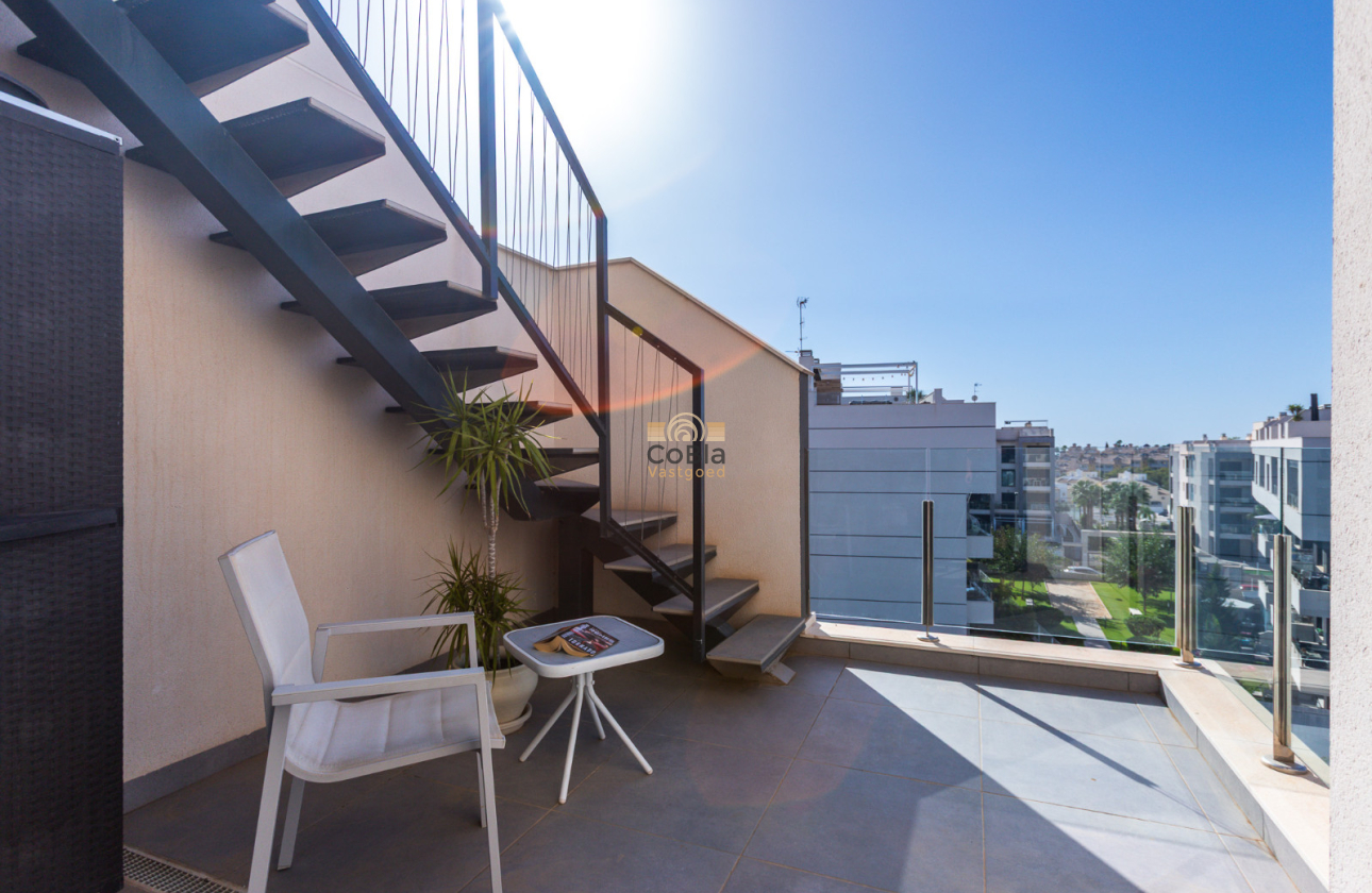 Wiederverkauf - Apartment - Top Floor Apartment - Orihuela Costa - Villamartín