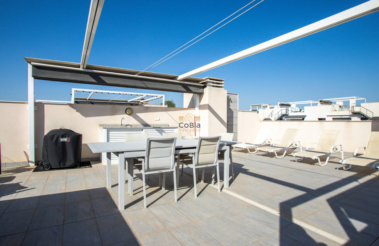 Wiederverkauf - Apartment - Top Floor Apartment - Orihuela Costa - Villamartín