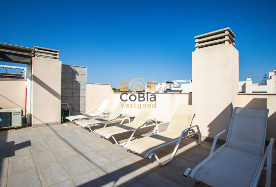 Wiederverkauf - Apartment - Top Floor Apartment - Orihuela Costa - Villamartín