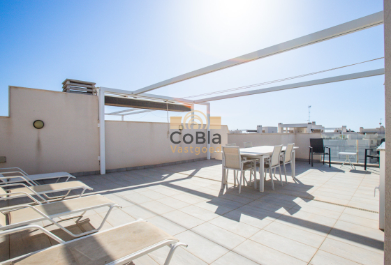 Wiederverkauf - Apartment - Top Floor Apartment - Orihuela Costa - Villamartín