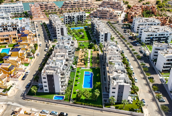 Wiederverkauf - Apartment - Top Floor Apartment - Orihuela Costa - Villamartín