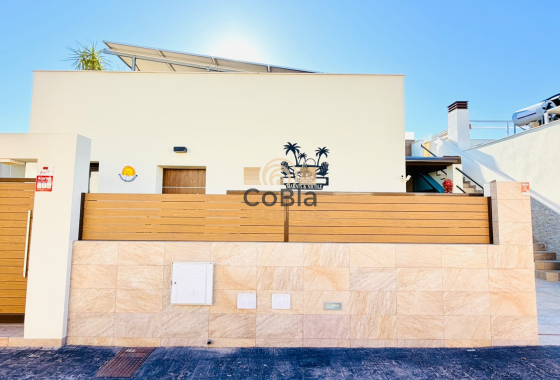 Herverkoop - Semi Detached Villa - Los Montesinos - La Herada