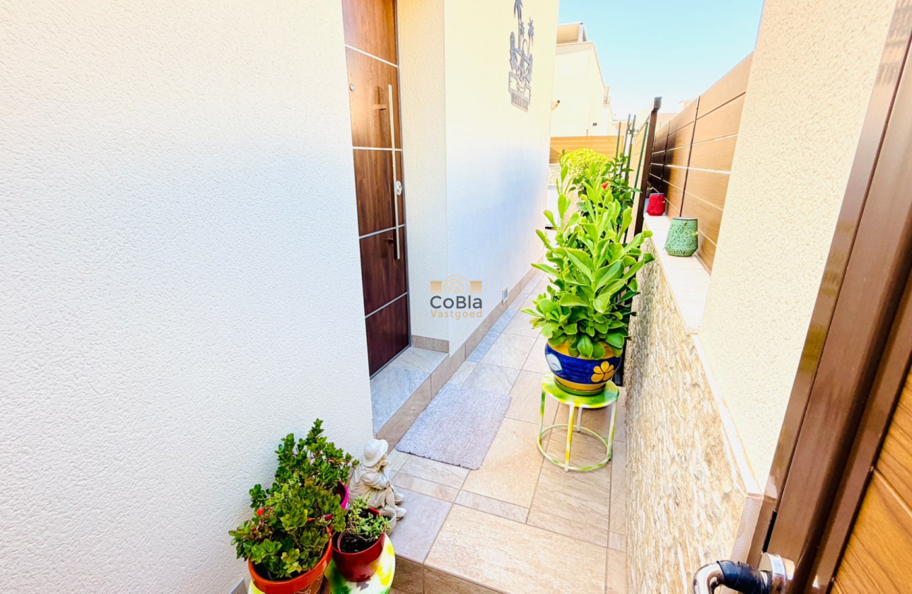 Herverkoop - Semi Detached Villa - Los Montesinos - La Herada