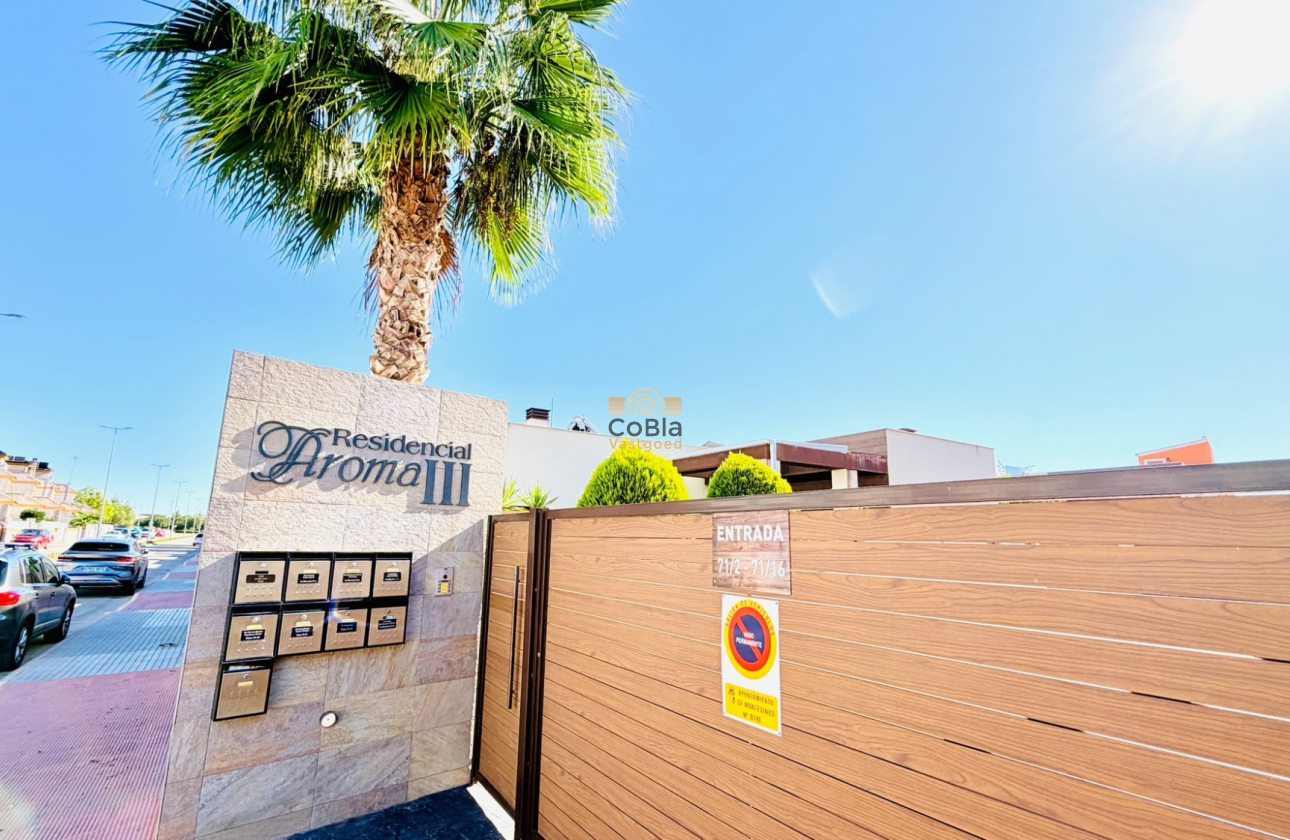 Herverkoop - Semi Detached Villa - Los Montesinos - La Herada