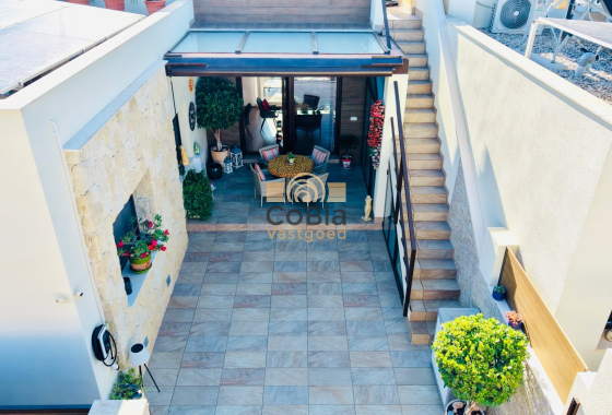 Herverkoop - Semi Detached Villa - Los Montesinos - La Herada