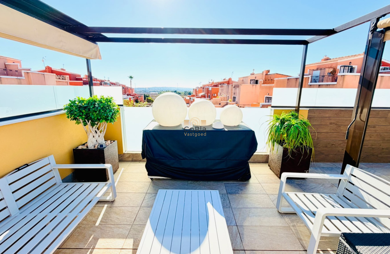 Herverkoop - Semi Detached Villa - Los Montesinos - La Herada