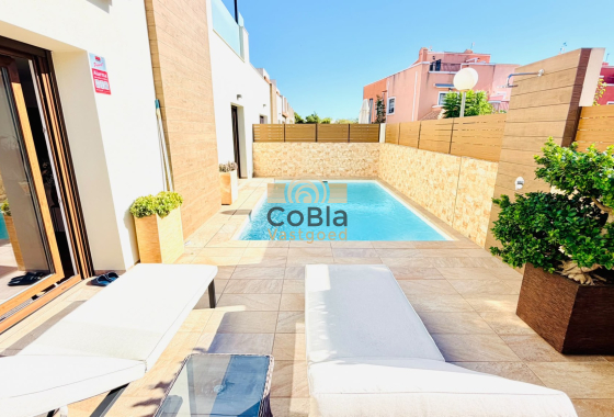 Herverkoop - Semi Detached Villa - Los Montesinos - La Herada