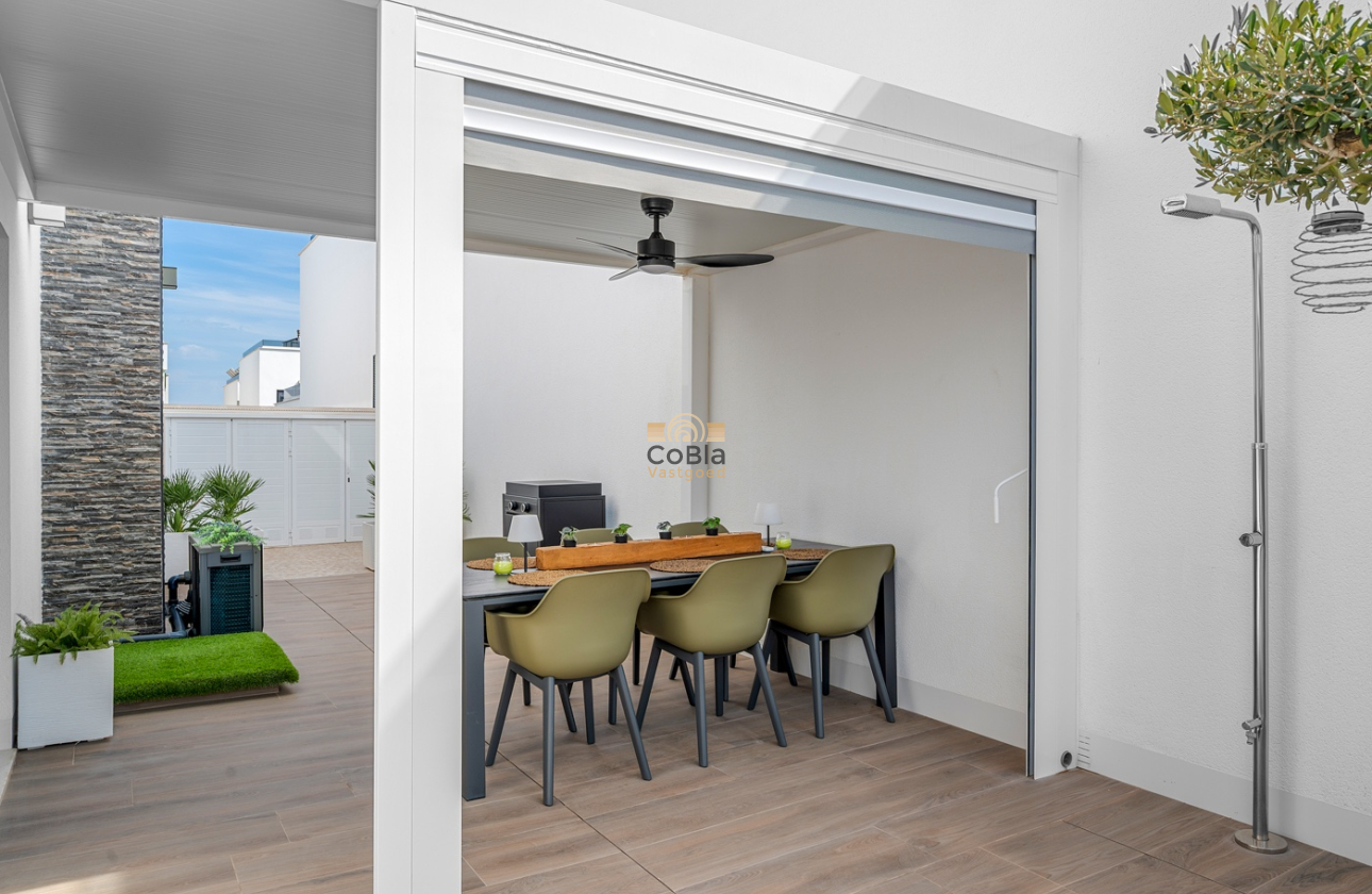 Herverkoop - Villa - Orihuela Costa - Orihuela