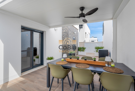 Herverkoop - Villa - Orihuela Costa - Orihuela