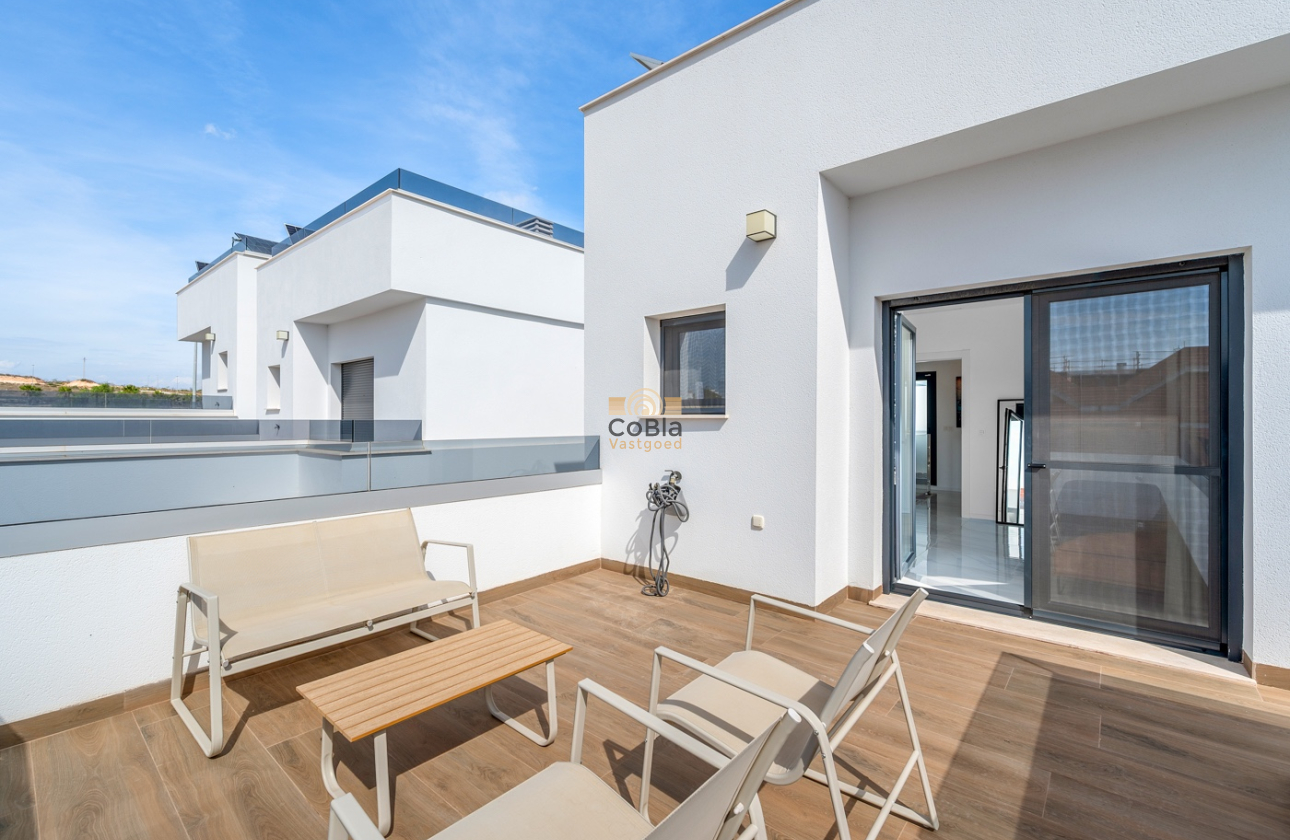 Herverkoop - Villa - Orihuela Costa - Orihuela