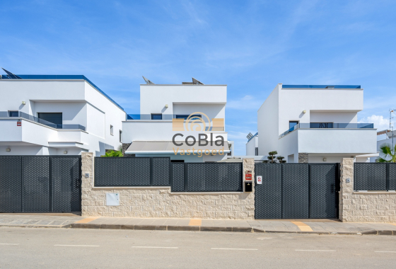 Herverkoop - Villa - Orihuela Costa - Orihuela