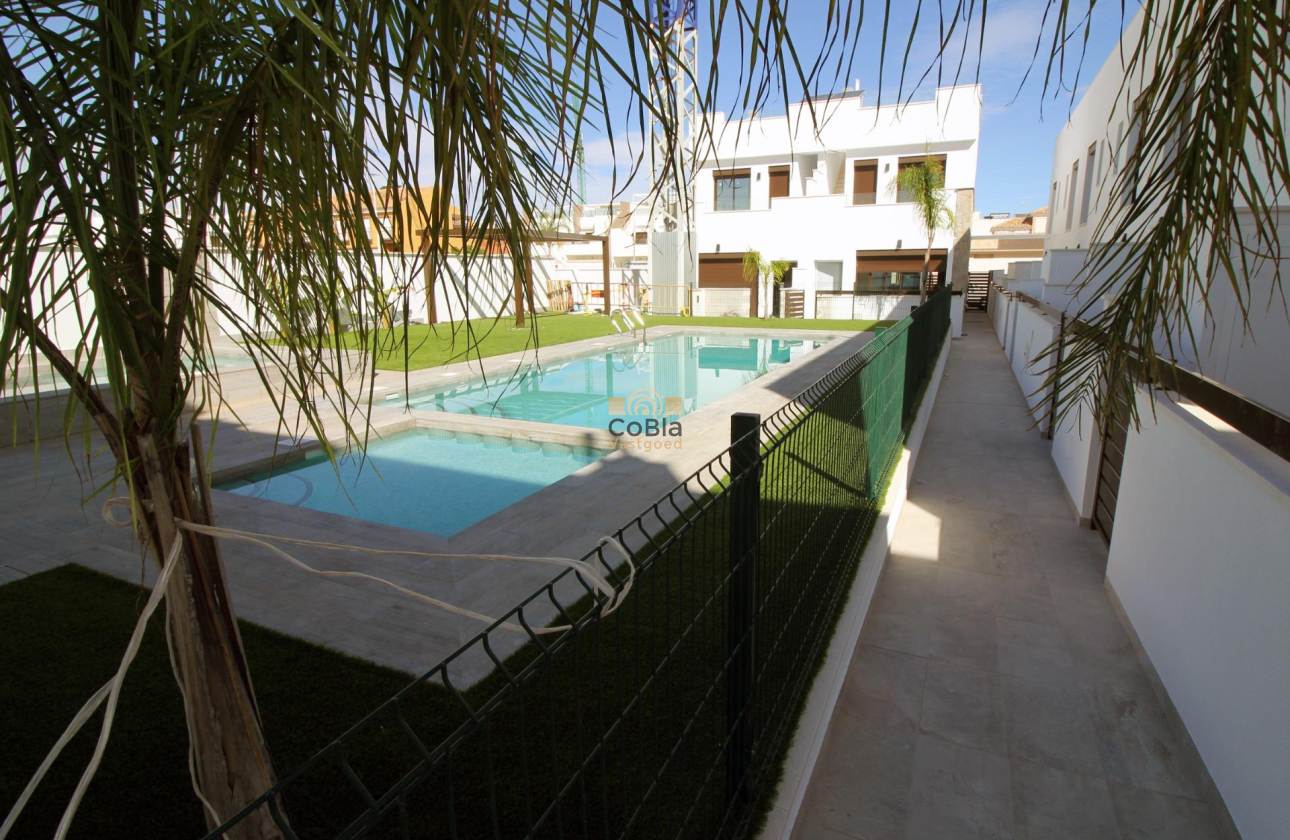 Nieuwbouw Woningen - Villa - Pilar de la Horadada - parque Andromeda