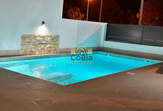 Herverkoop - Detached Villa - Dolores