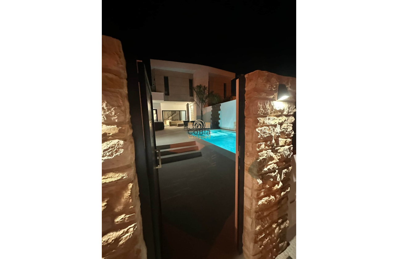 Herverkoop - Detached Villa - Dolores