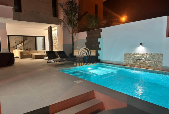 Herverkoop - Detached Villa - Dolores