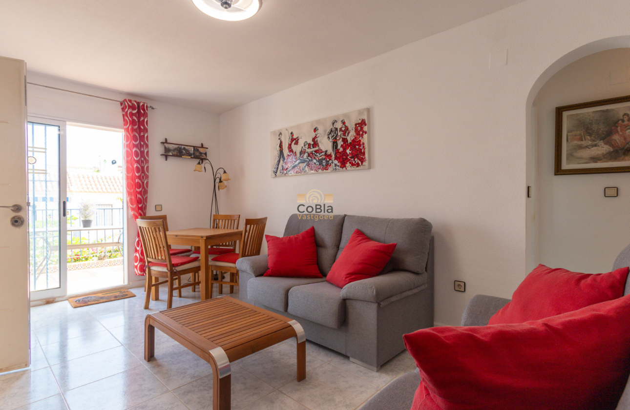 Herverkoop - Apartment - Top Floor Apartment - Orihuela Costa - Los Almendros-La Florida