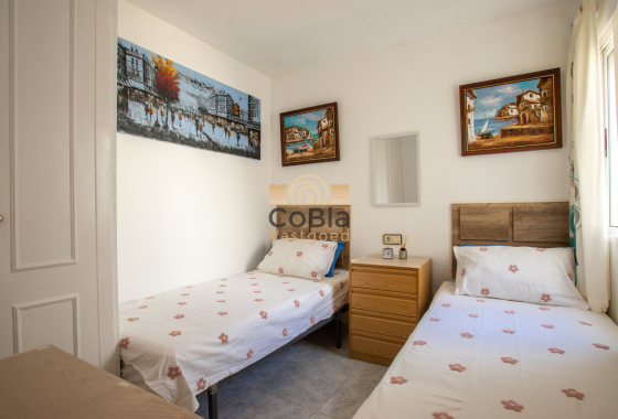 Herverkoop - Apartment - Top Floor Apartment - Orihuela Costa - Los Almendros-La Florida