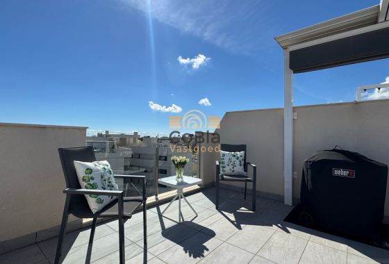 Revente - Apartment - Top Floor Apartment - Orihuela Costa - Villamartín