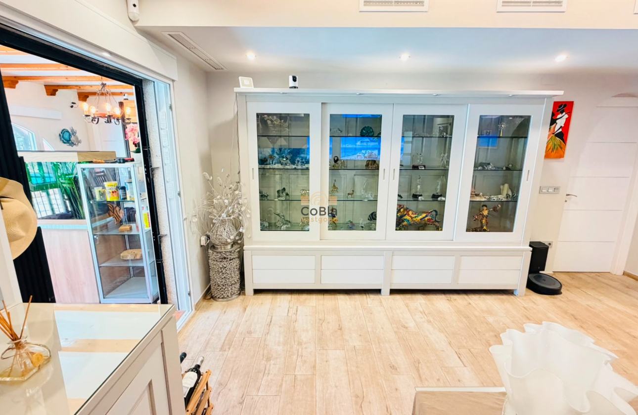 Herverkoop - Detached Villa - Daya Vieja