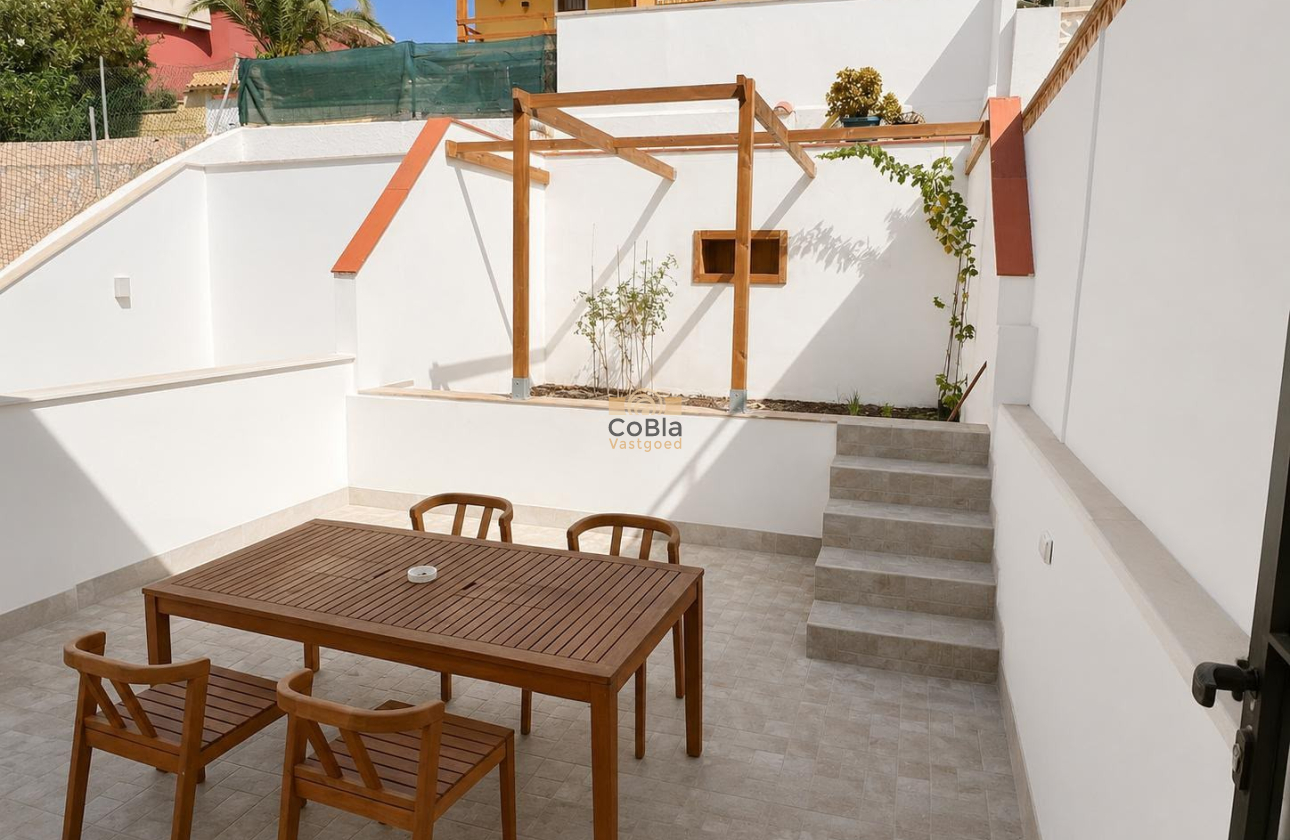 Herverkoop - Herenhuis - Torrevieja - Los Balcones