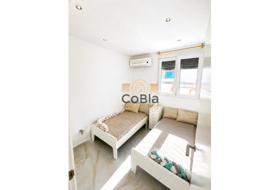 Herverkoop - Herenhuis - Torrevieja - Los Balcones
