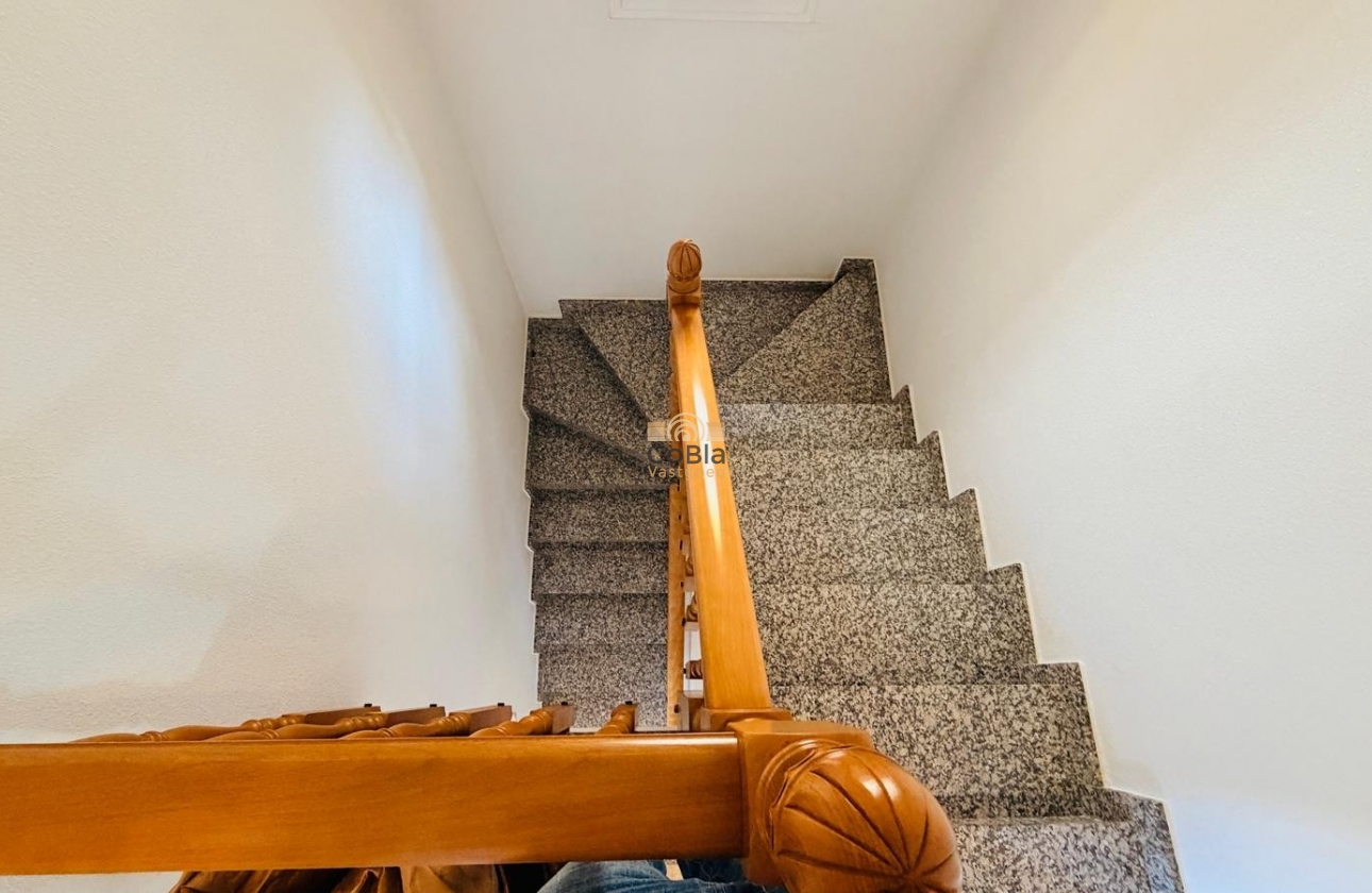 Herverkoop - Detached Villa - Los Montesinos - La Herrada