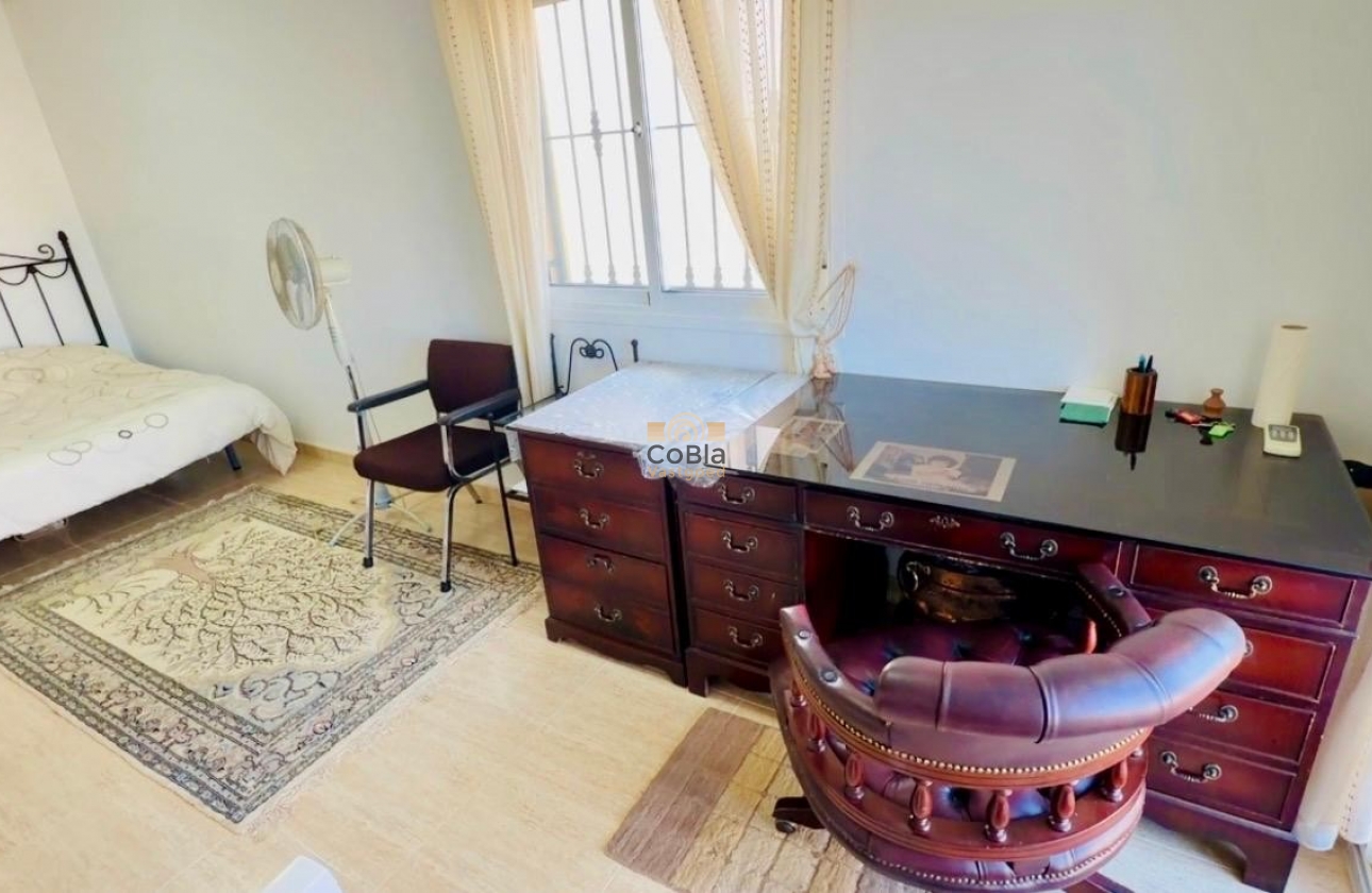 Herverkoop - Detached Villa - Los Montesinos - La Herrada