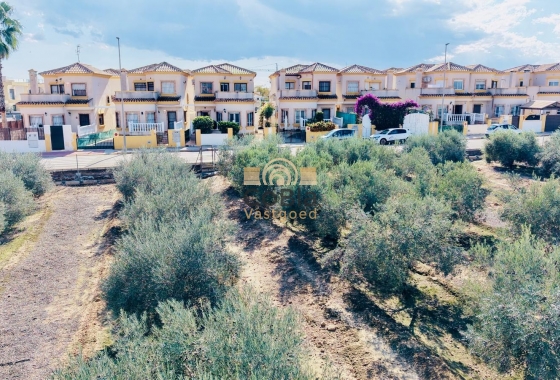 Herverkoop - Detached Villa - Los Montesinos - La Herrada