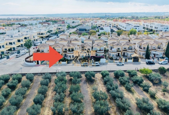 Herverkoop - Detached Villa - Los Montesinos - La Herrada