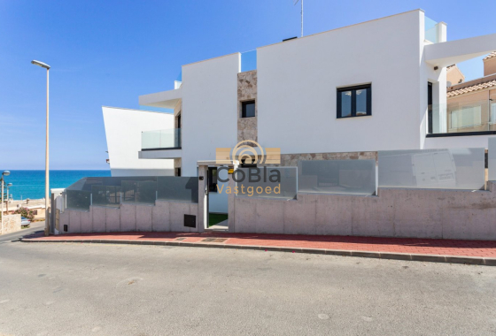 Neue Gebäude - Villa - Torrevieja - Torrejón