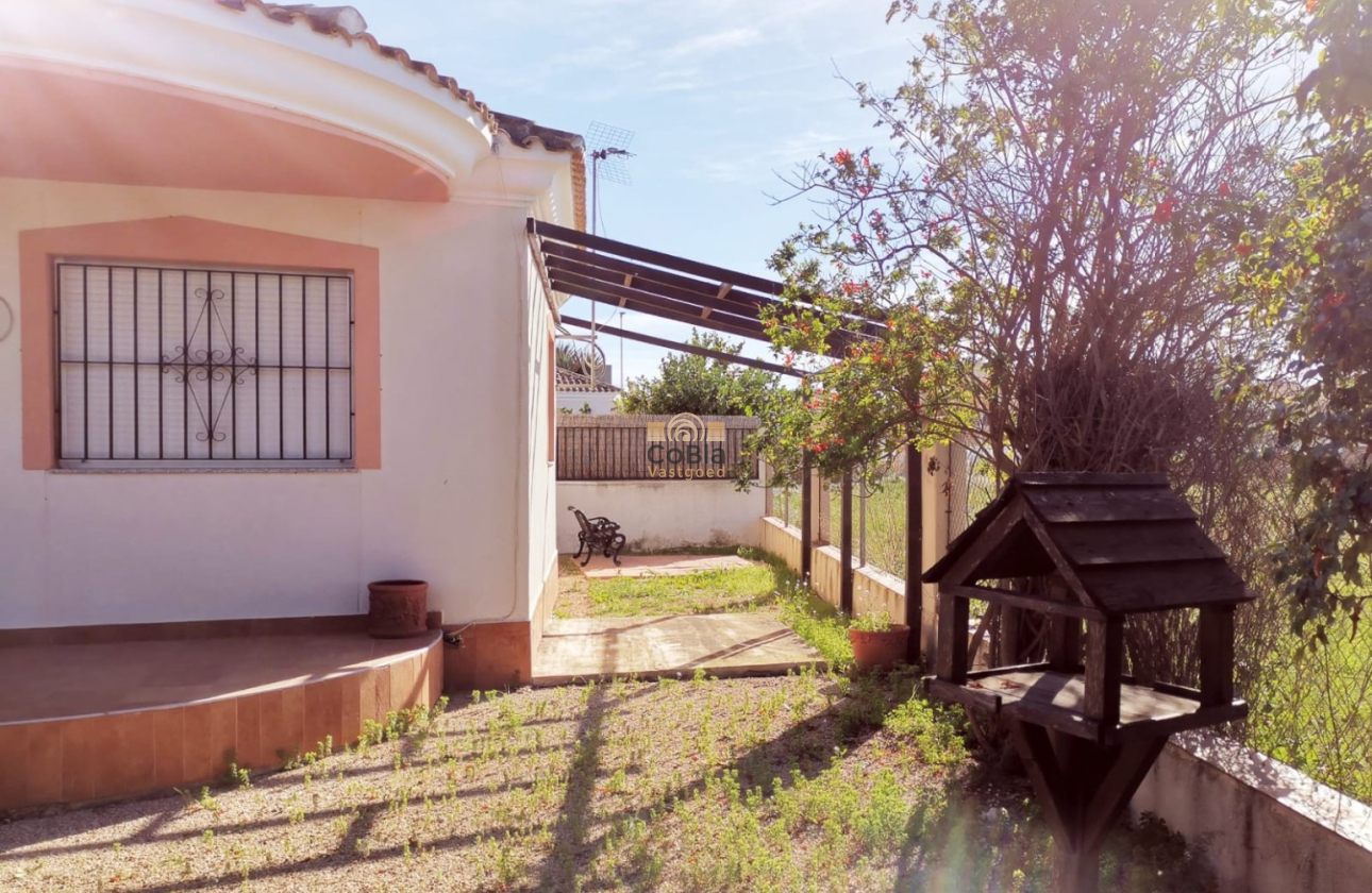 Resale - Villa - Los Alcazares - Town