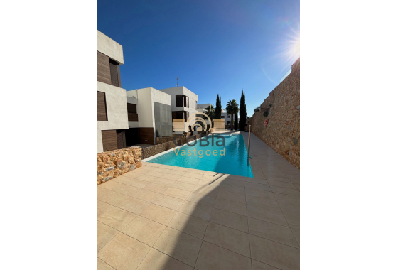 Wiederverkauf - Apartment - Orihuela - Villamartin