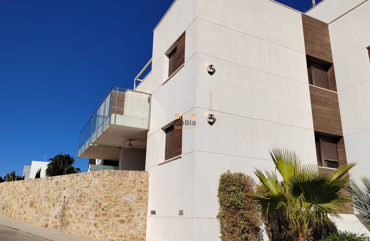 Resale - Apartment - Orihuela - Villamartin